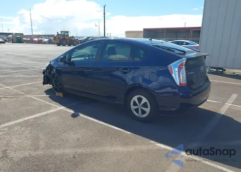 2015 Toyota Prius Five/Four/Persona Series Special Edition/Three/Two из США, поврежденный, VIN JTDKN3DU3F0400216